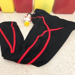 Black and red Fabletics capri length capri tights